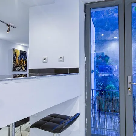 Le Cecire 2, Luchon Apartmán